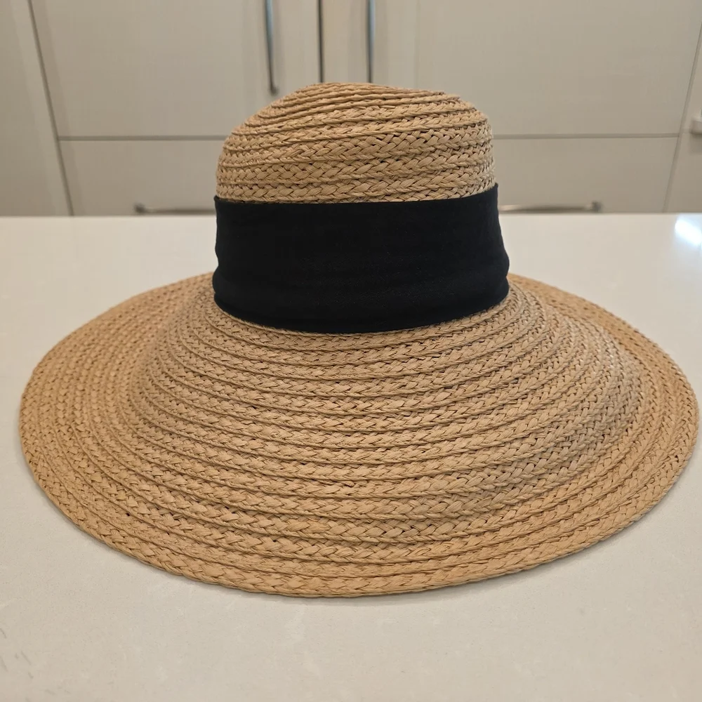 BCBGMaxAzria Tan and Black Wide Brim  Straw Hat - Picture 4 of 11